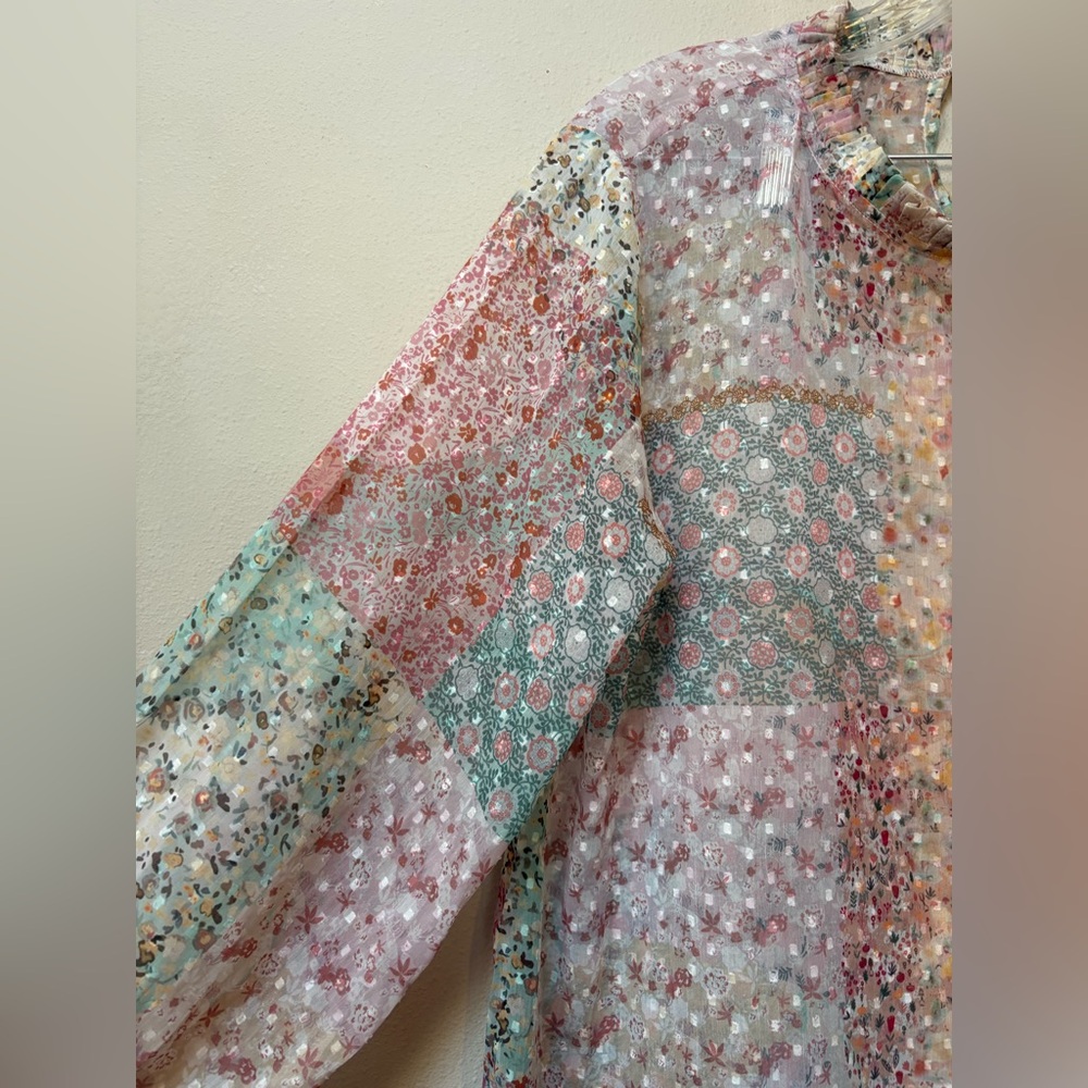 World Market Patchwork Floral Blouse L Cottagecore Prairie Boho Romantic hi I - Picture 3 of 6